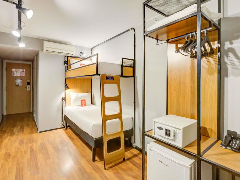 Ibis Copacabana Posto 2 image