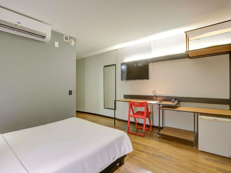 Ibis Rio De Janeiro Santos Dumont image