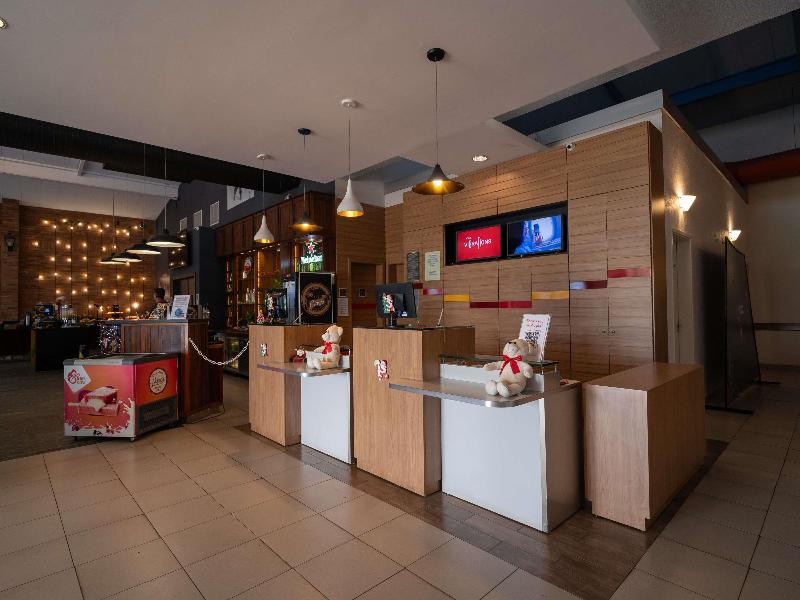 ibis Sao Carlos image