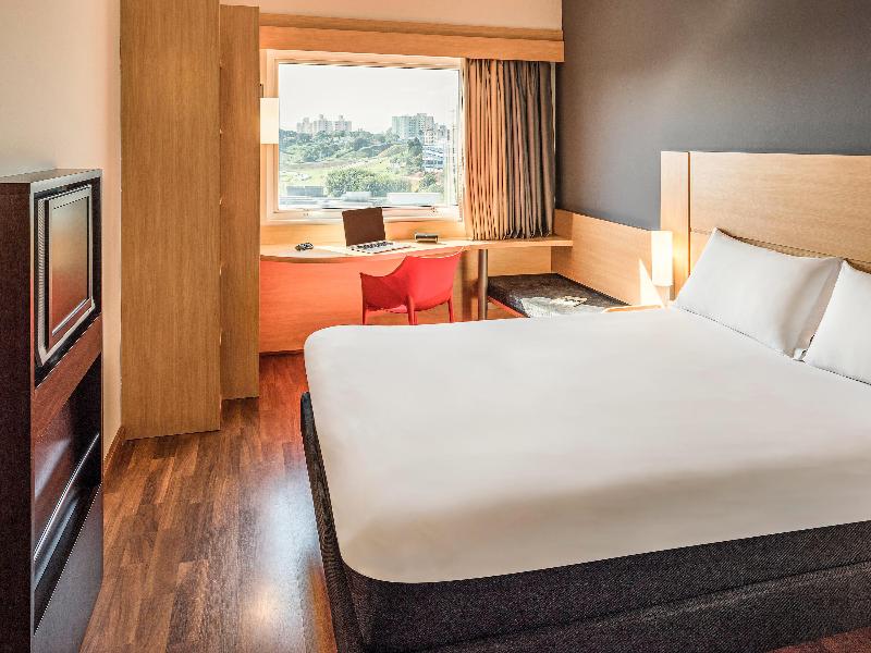 ibis Sao Jose dos Campos Dutra — photo 23