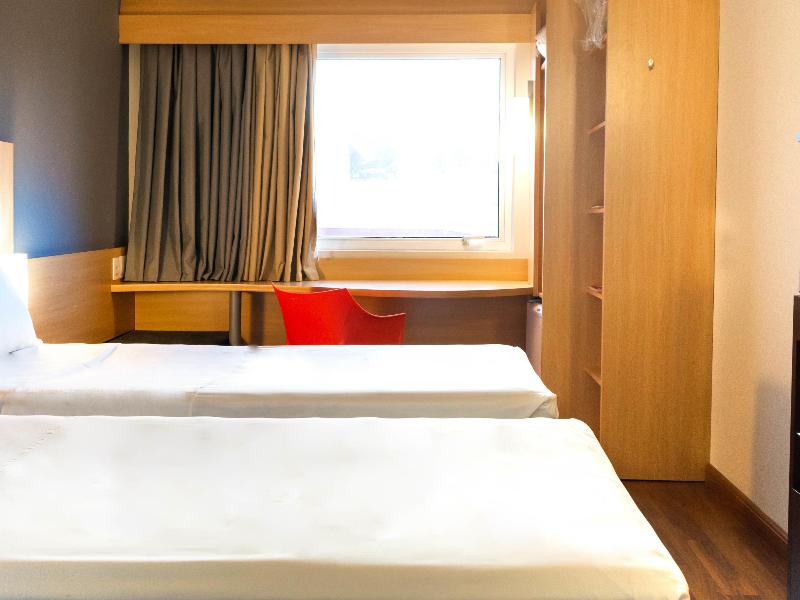 ibis Sao Jose dos Campos Dutra — photo 11