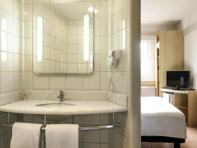 ibis Criciuma image