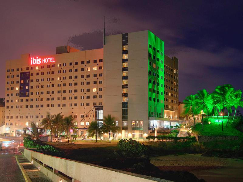 Ibis Salvador Rio Vermelho image