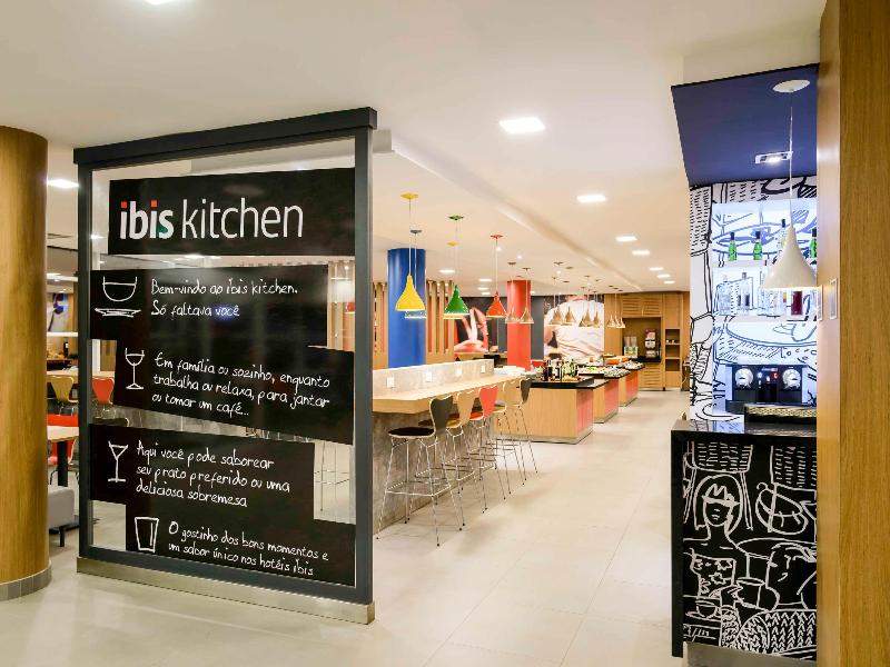 Ibis Salvador Rio Vermelho image