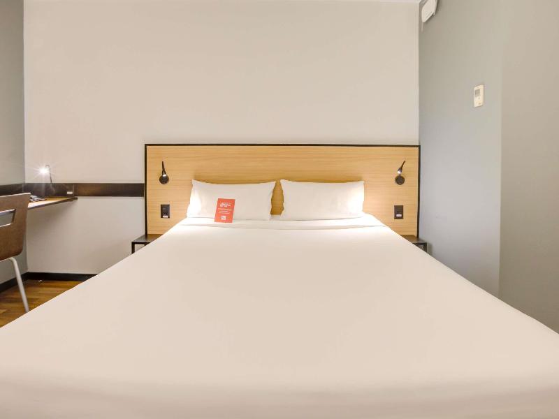 ibis Vitoria Praia de Camburi image