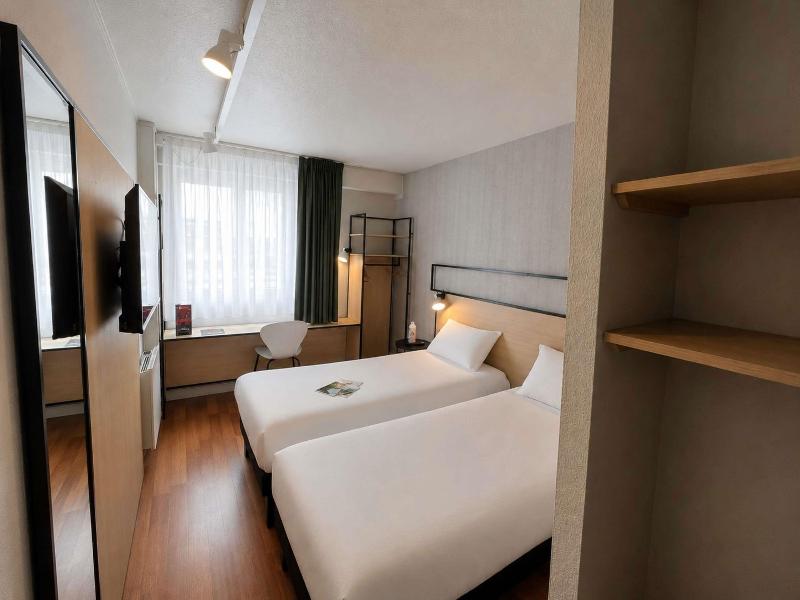 ibis Alencon image