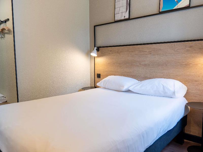 ibis Agen Centre image