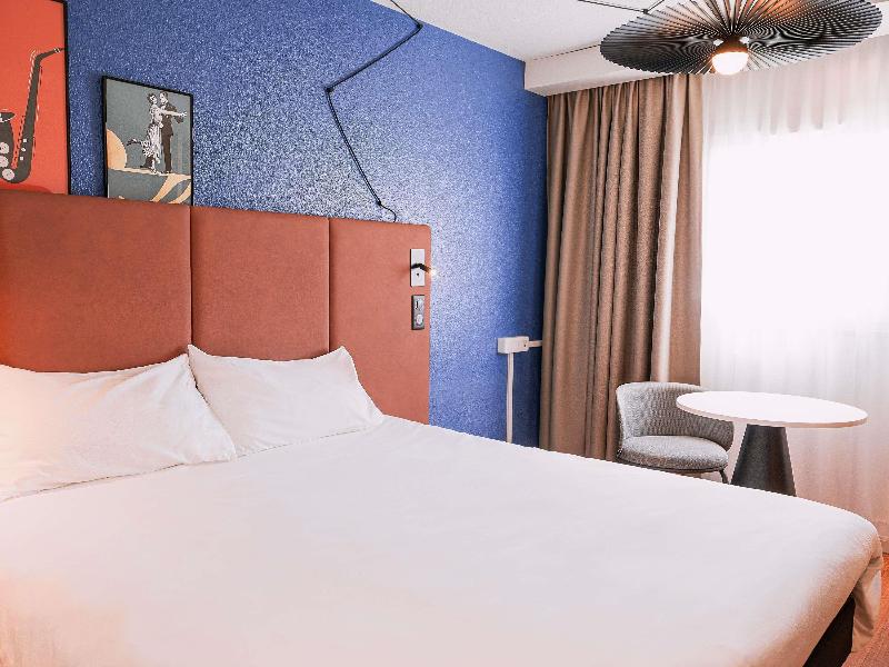 ibis Aix-en-Provence image