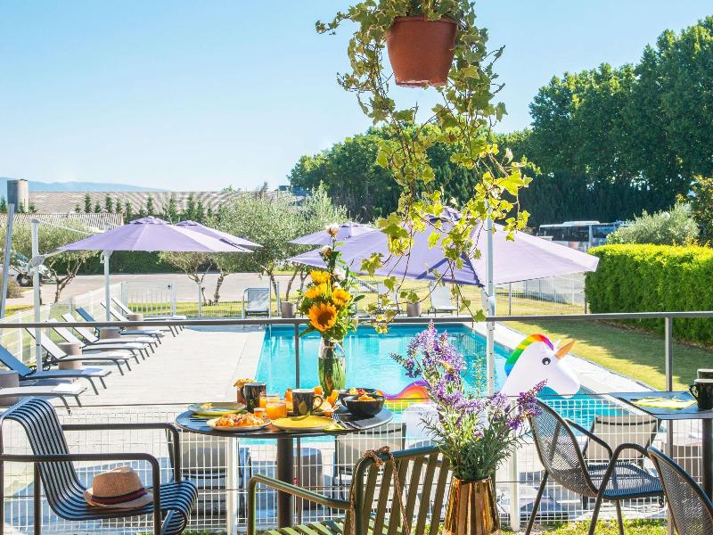 ibis Styles Pertuis Portes du Luberon image