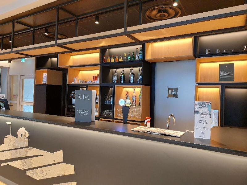 Ibis Besançon Centre Ville image