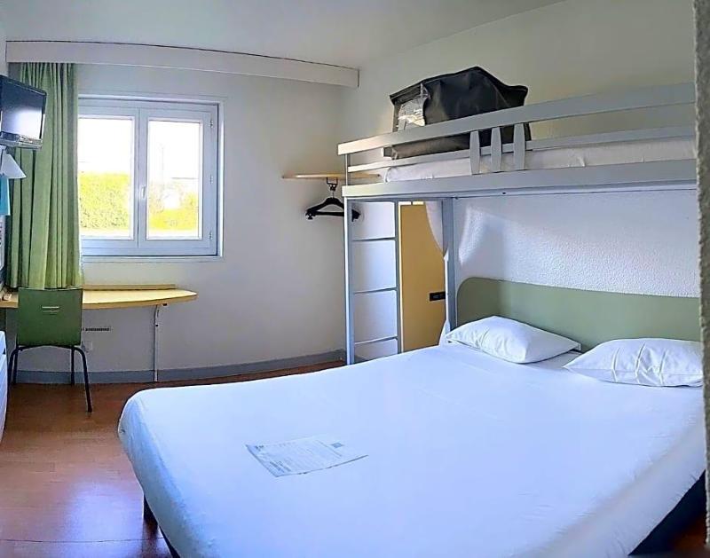 ibis budget Brest Sud Plougastel image