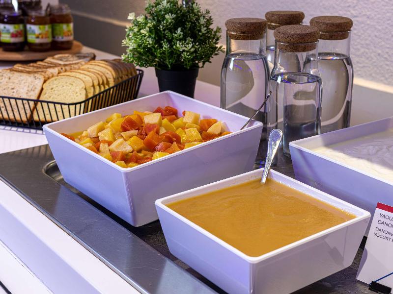 ibis budget Brest Sud Plougastel image