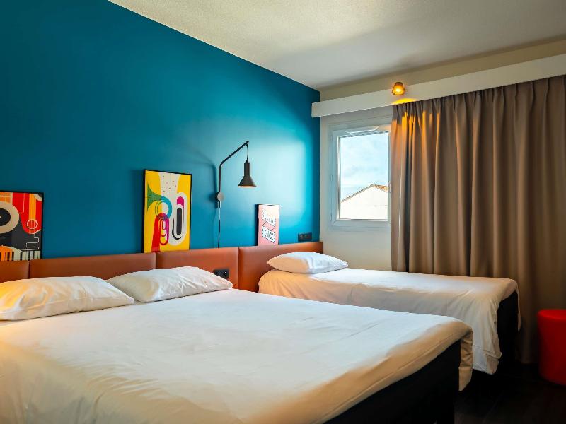 ibis Bayonne Centre image