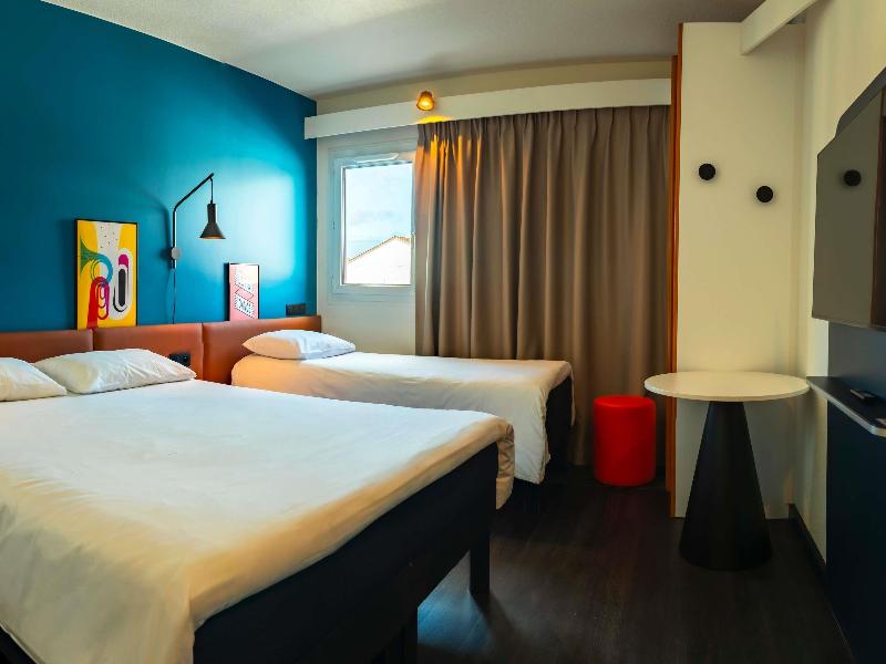 ibis Bayonne Centre image