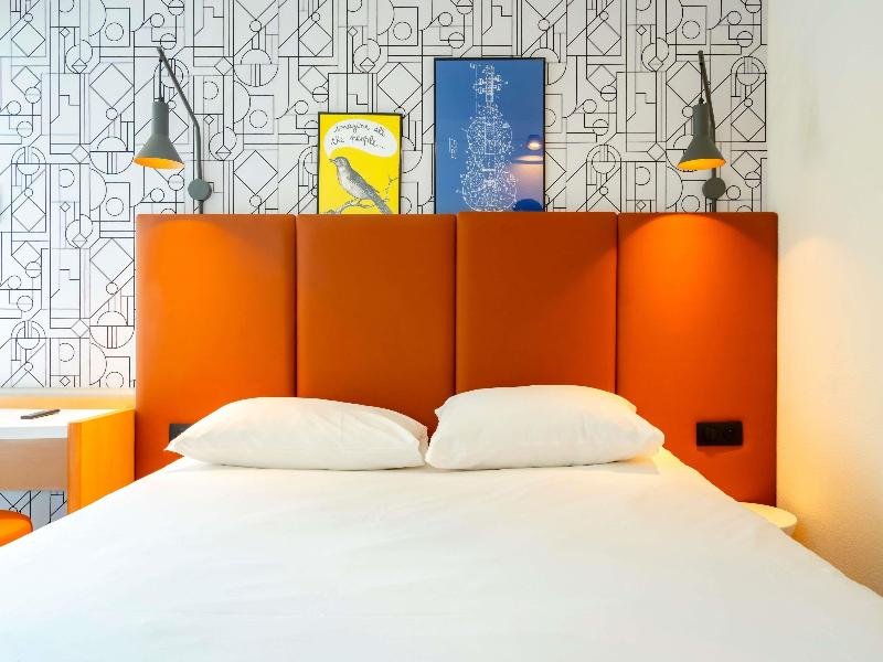 ibis Bayonne Centre image