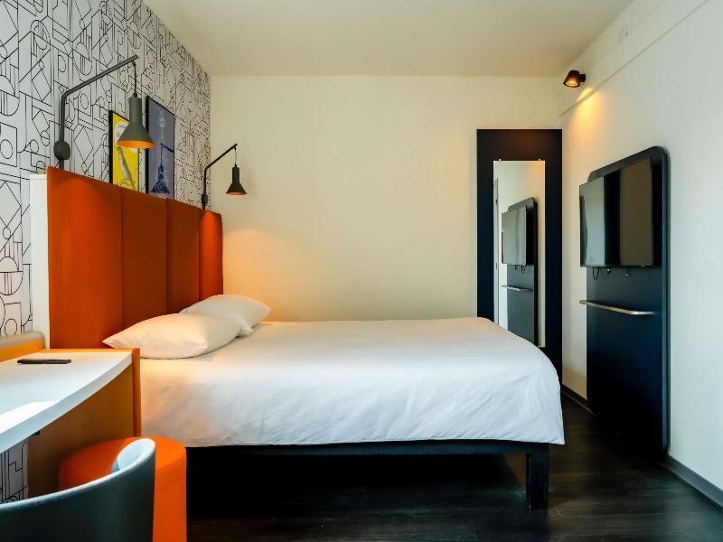 ibis Bayonne Centre image