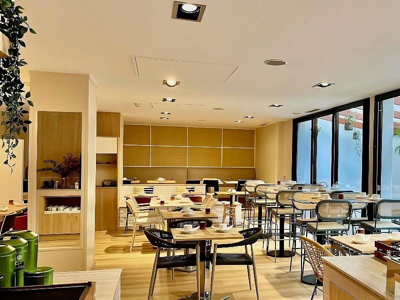 Hôtel Mercure Président Biarritz Plage image