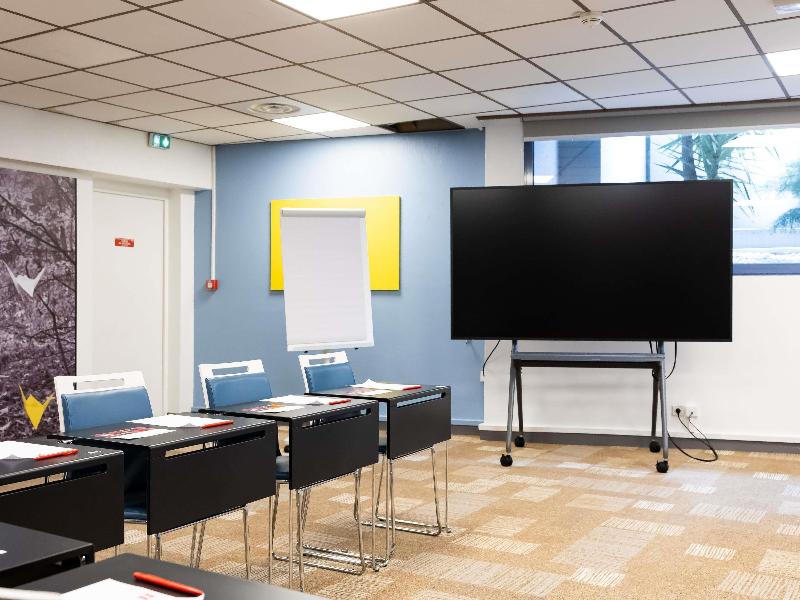 ibis Bordeaux Centre Meriadeck image