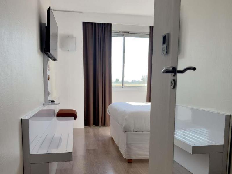 ibis Styles Bordeaux Saint Medard image
