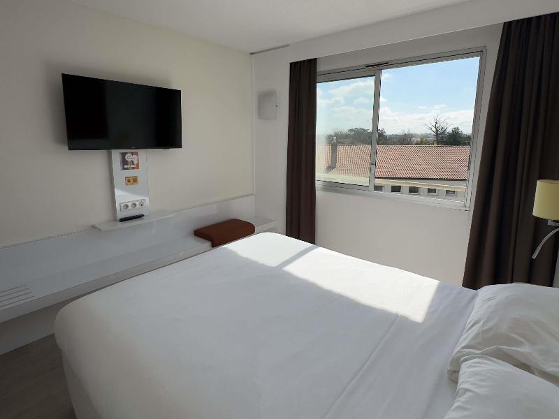 ibis Styles Bordeaux Saint Medard image