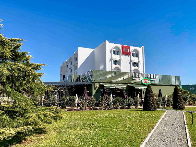 ibis Bordeaux Pessac Route des Vins image