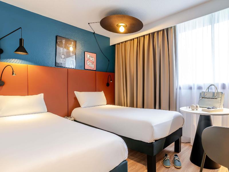 ibis Bordeaux Saint Emilion image