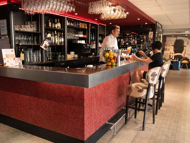 ibis Narbonne image
