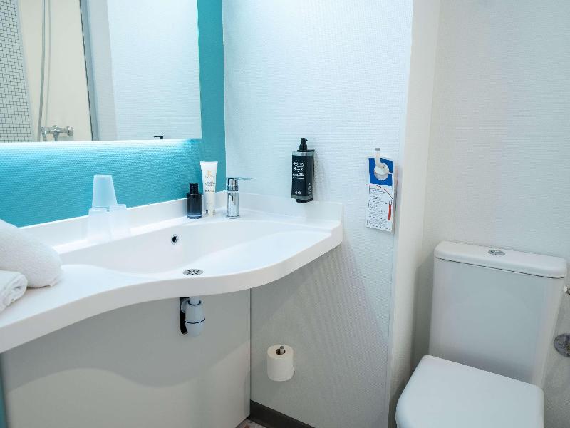 ibis budget Narbonne Est image