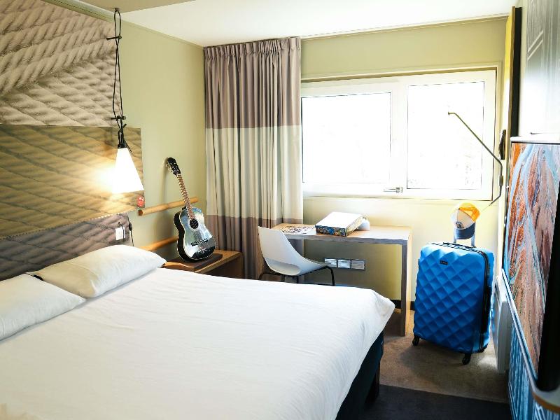 ibis Caen Porte d'Angleterre image