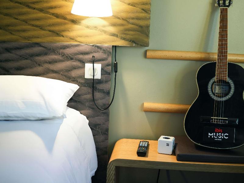 ibis Caen Porte d'Angleterre image