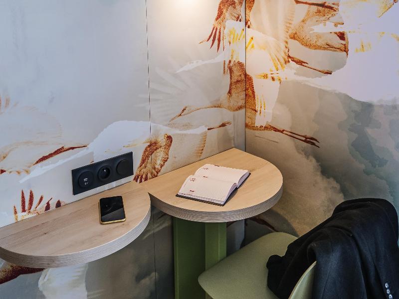 ibis Styles Antibes image