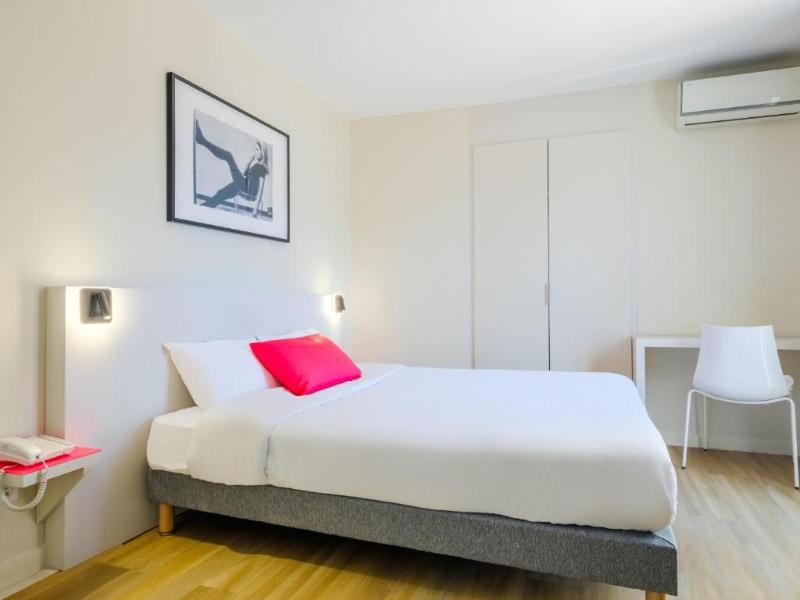 B&B HOTEL Antibes Juan-les-Pins image