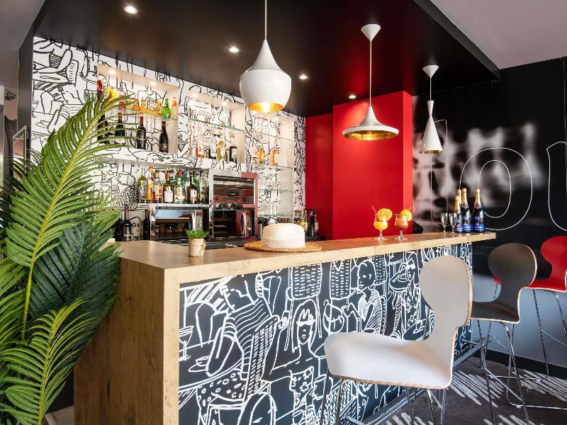 ibis Cannes Plage La Bocca image