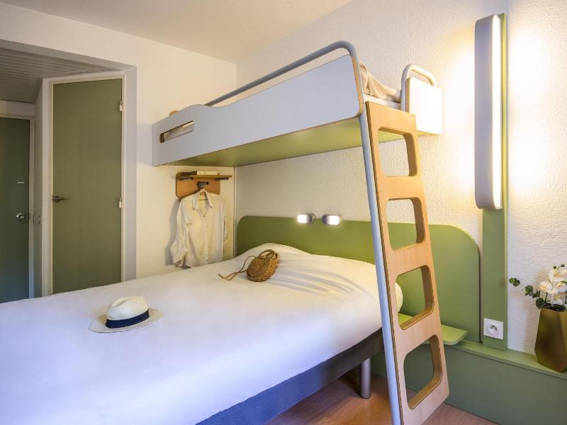 ibis budget Antibes Sophia Antipolis image