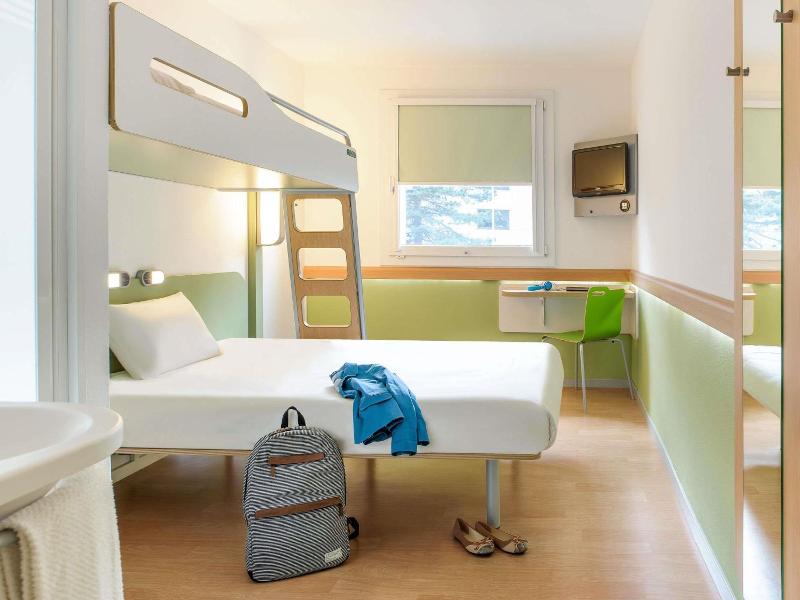 ibis budget Antibes Sophia Antipolis image