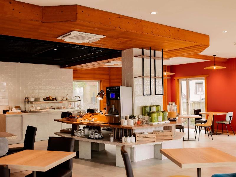 ibis Clermont-Ferrand Sud Carrefour Herbet image