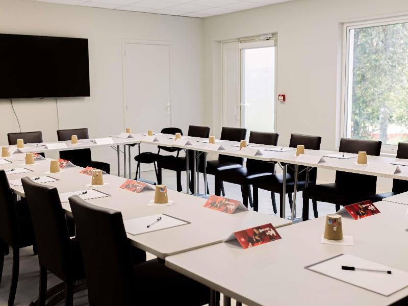 ibis Clermont-Ferrand Sud Carrefour Herbet image