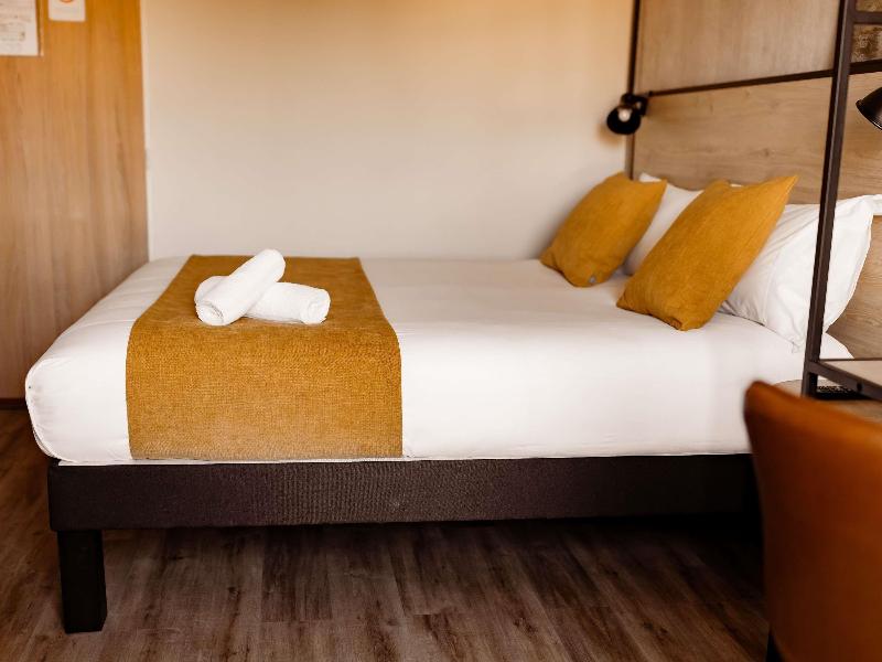ibis Clermont-Ferrand Sud Carrefour Herbet image