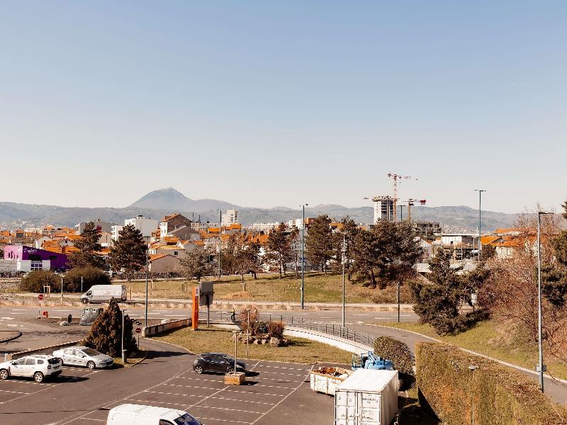 ibis Clermont-Ferrand Sud Carrefour Herbet image
