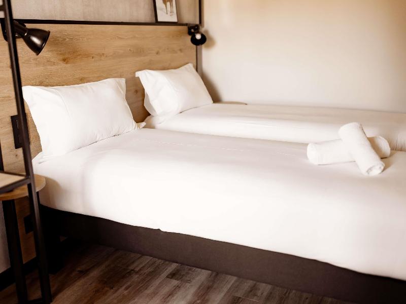ibis Clermont-Ferrand Sud Carrefour Herbet image