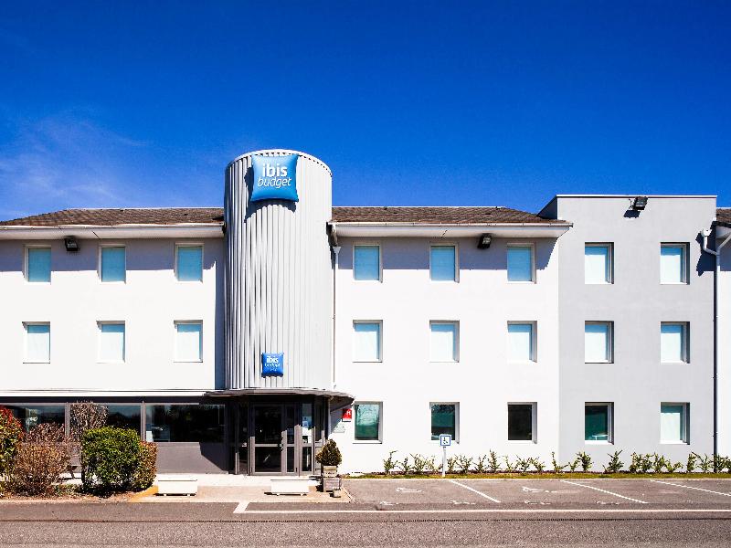 ibis budget Clermont Ferrand Nord Riom image