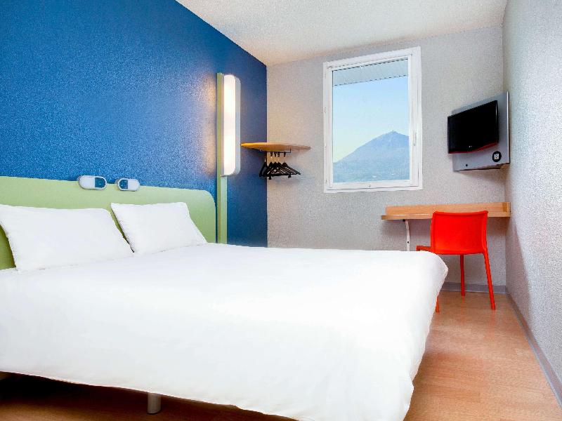 ibis budget Clermont Ferrand Nord Riom image