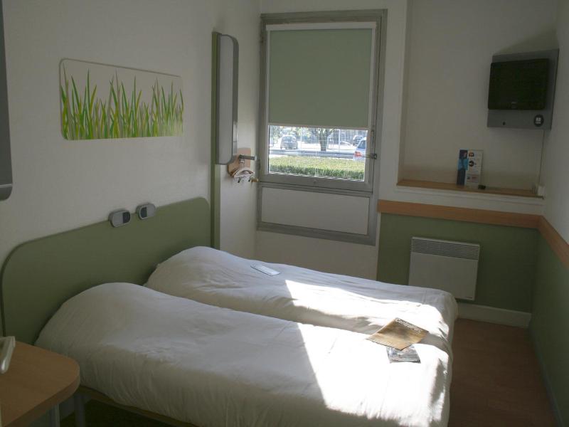 ibis budget Thiers image