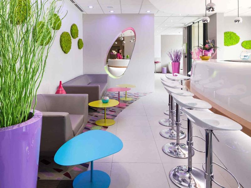 ibis Styles Montbeliard Centre Velotte image