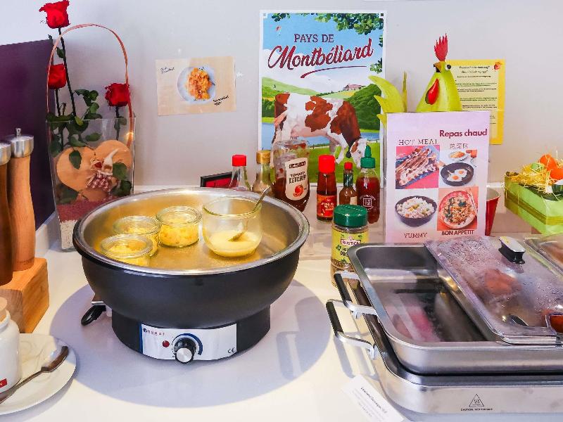 ibis Styles Montbeliard Centre Velotte image