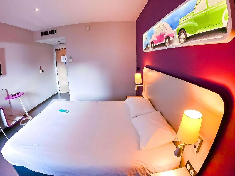 ibis Styles Montbeliard Centre Velotte image