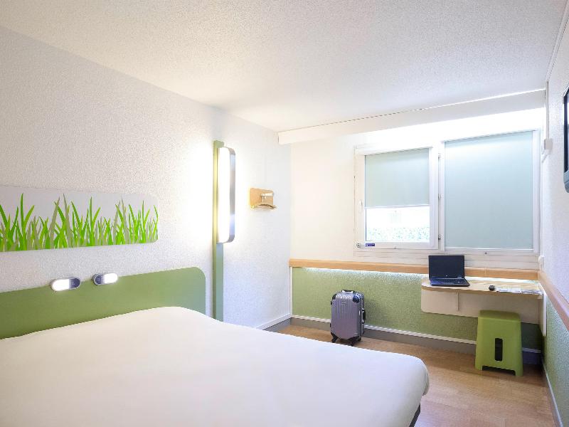 ibis budget Alès Saint Christol image