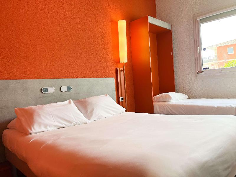 ibis budget Alès Saint Christol image