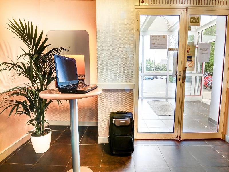 ibis budget Chateaudun image