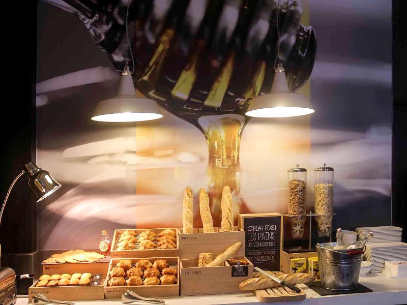 ibis Montargis image
